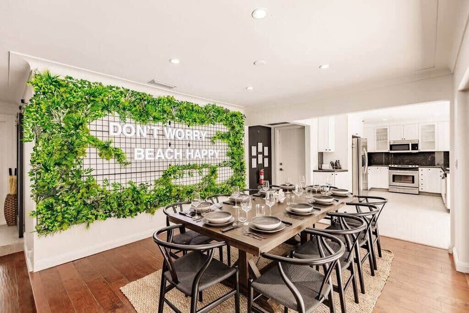 Our open floor concept creates the perfect space for gathering, connecting, and relaxing.