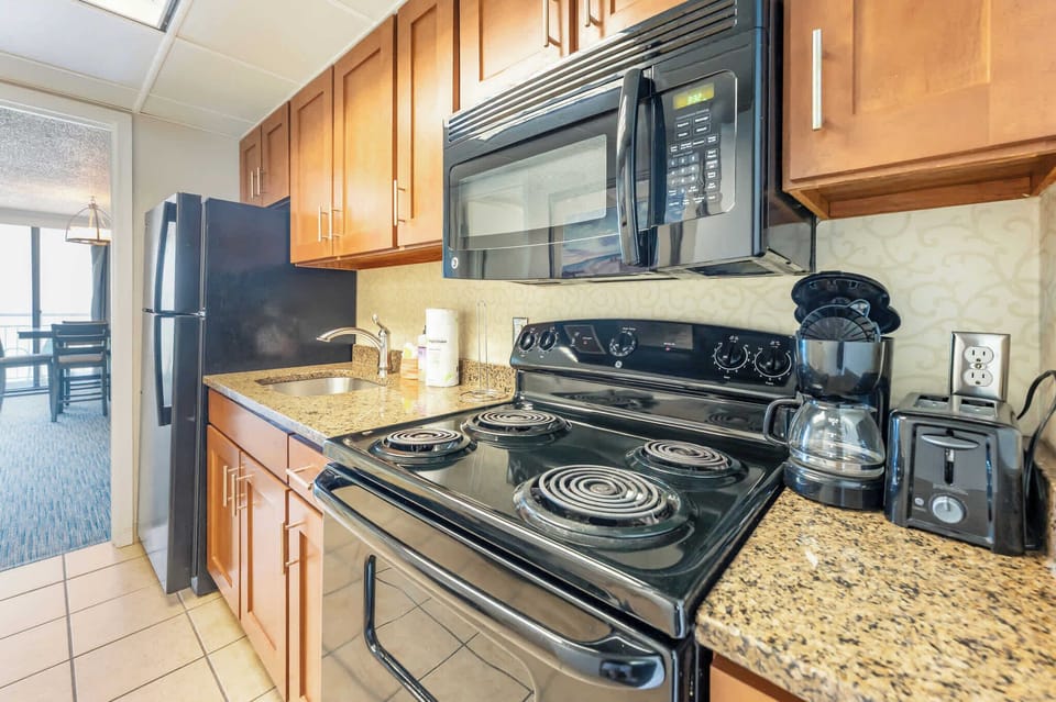 Equipped Kitchen for Your Stay
