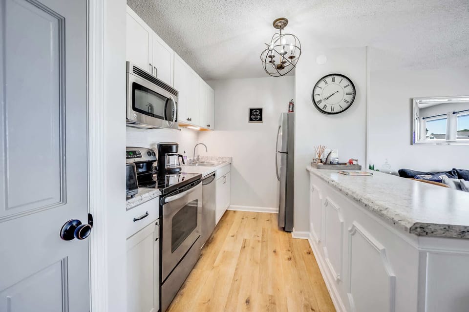 Fully Equipped Kitchen for Your Stay
