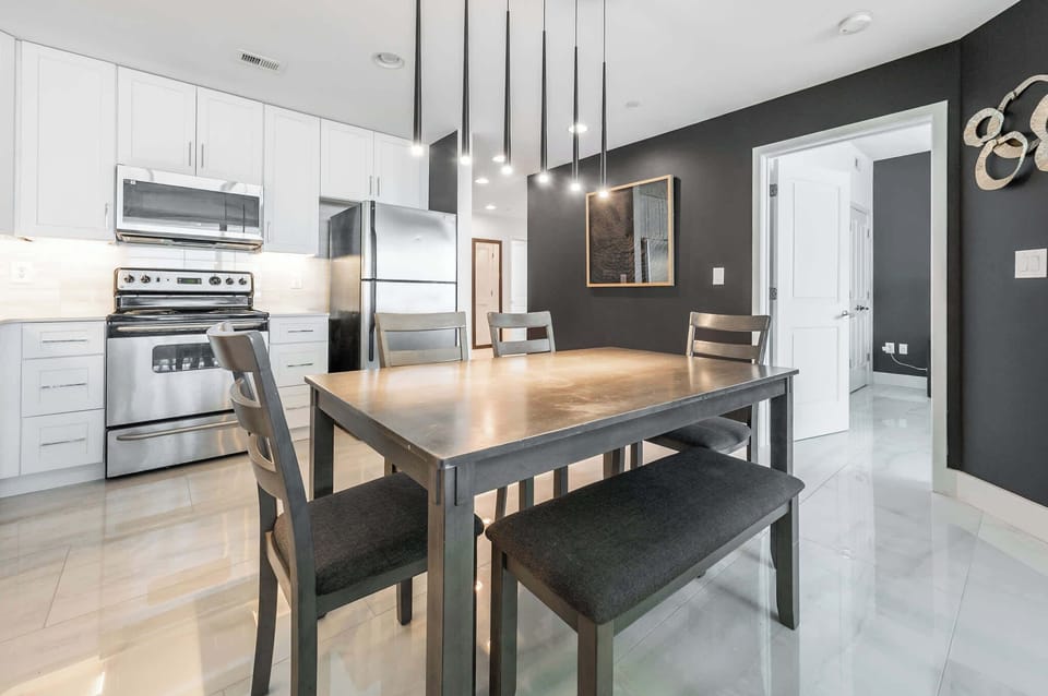 Dining Area for Family Meals 🍽️
