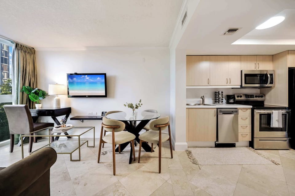 Bright, open-concept living. A seamless flow between the kitchen and lounge area, designed for socializing