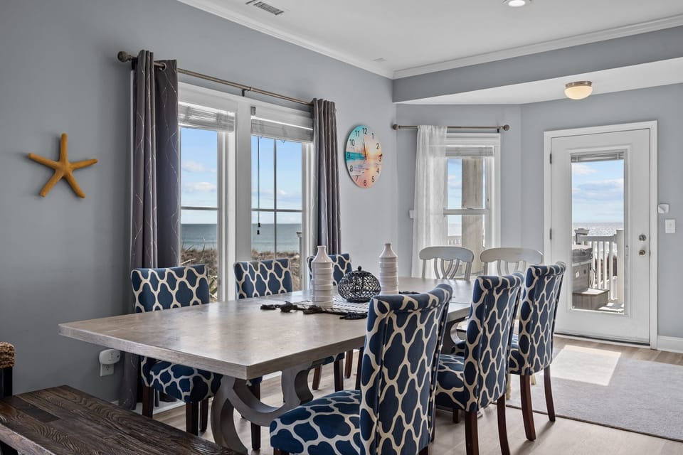 Plenty of room for family meals -