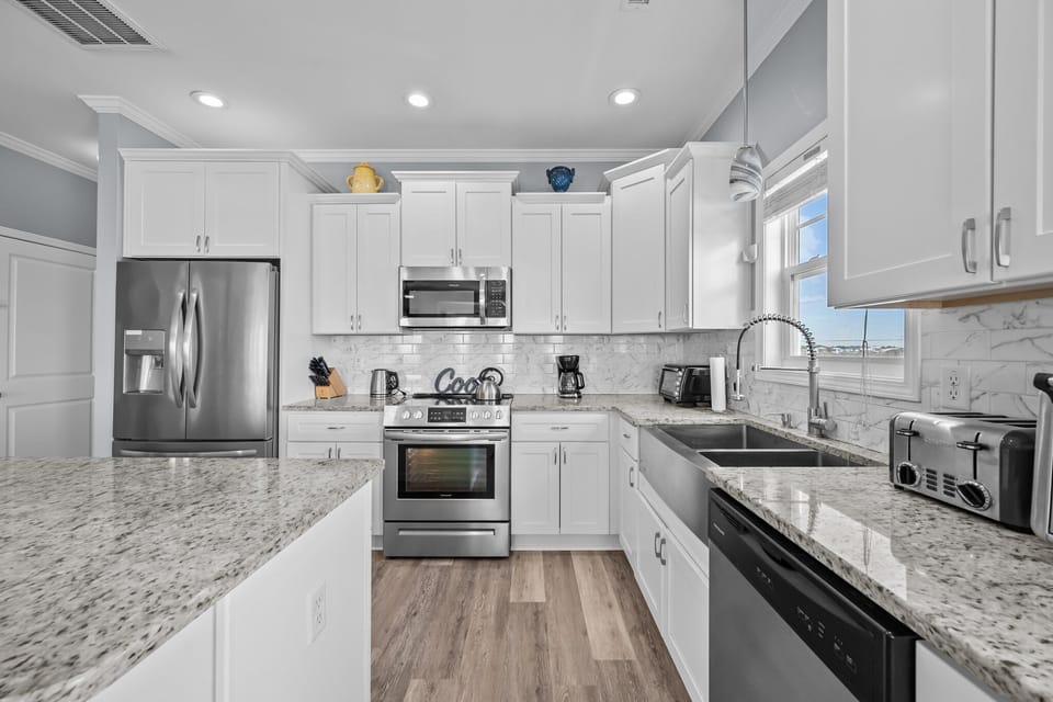 You may even WANT to cook here!