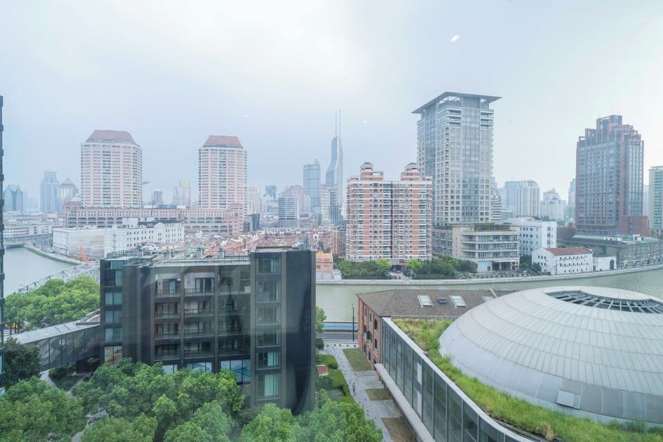 Luxury Apartment, Canal View | Soundproofing, free WiFi, bed sheets