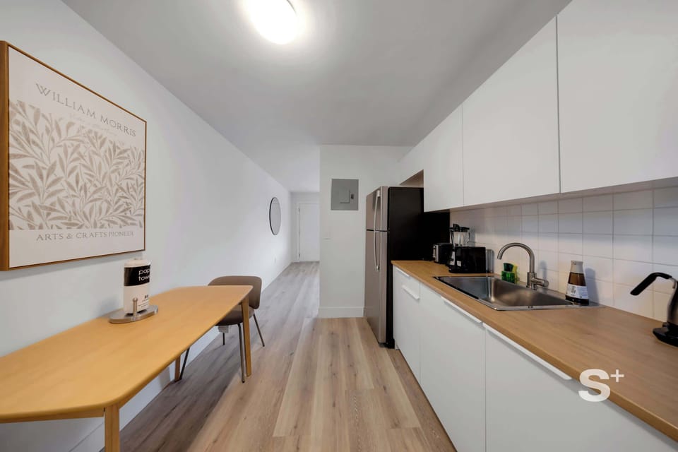 Modern Kitchen