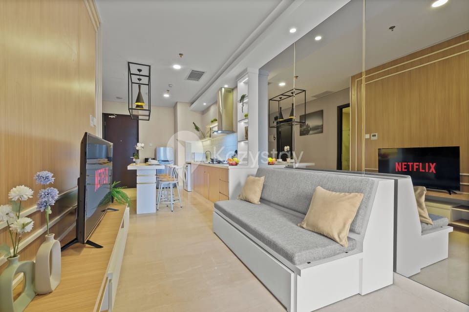 Apartment, 2 Bedrooms, City View | Living area | Flat-screen TV