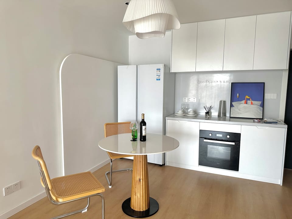 Apartment, City View | Living area