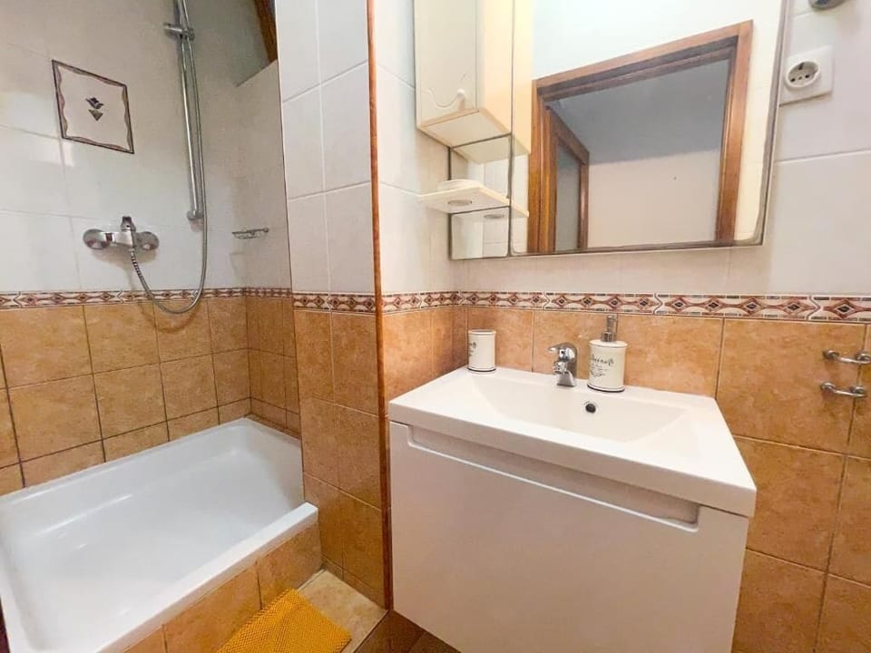 Apartment Dea 2 Apartment in Primorje-Gorski Kotar County