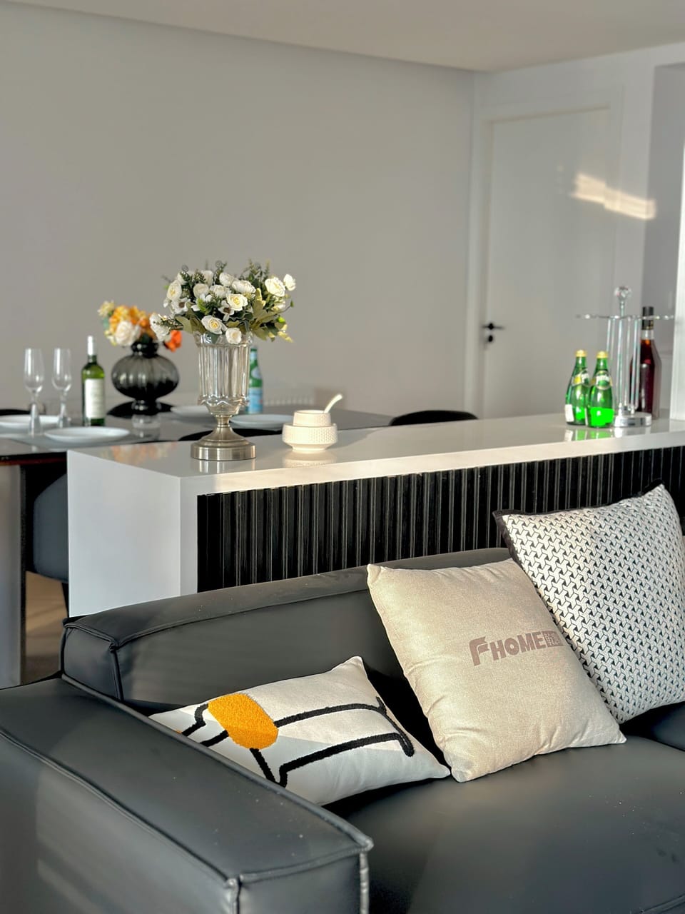 Family Apartment, City View | Living area