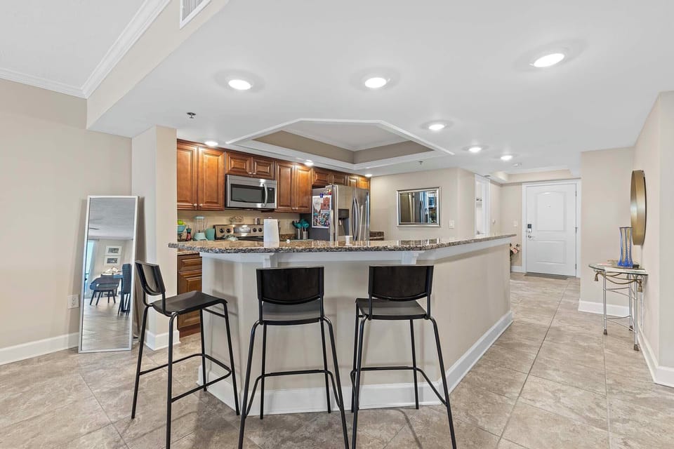 Additional seating at the kitchen island