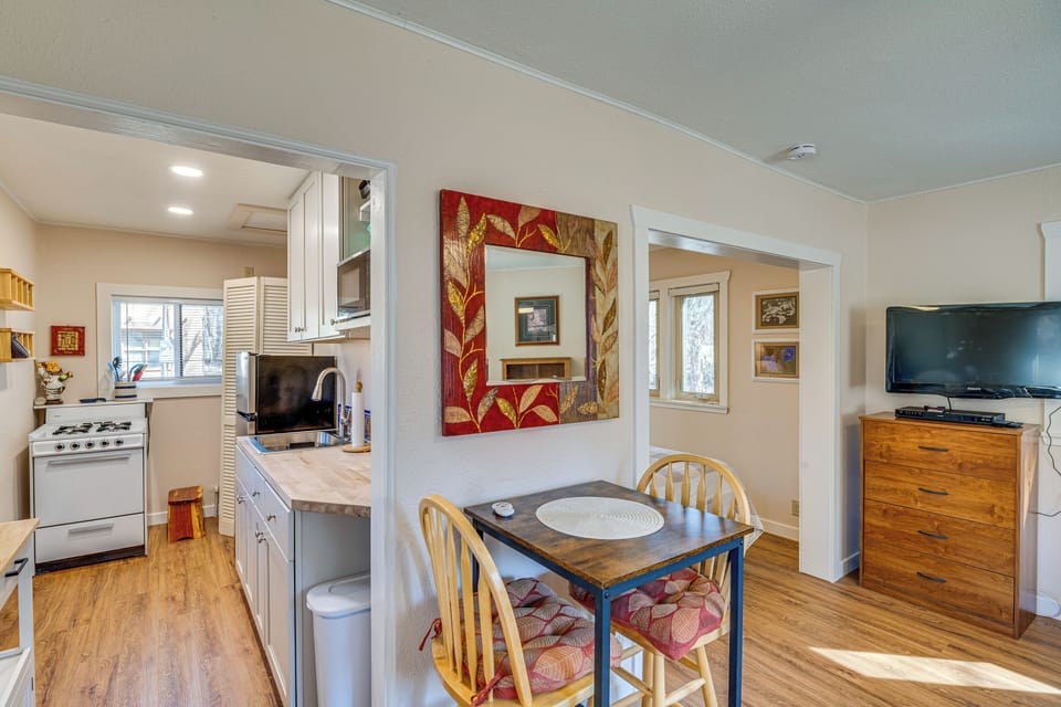 Apartment (0 Bedroom) | Interior