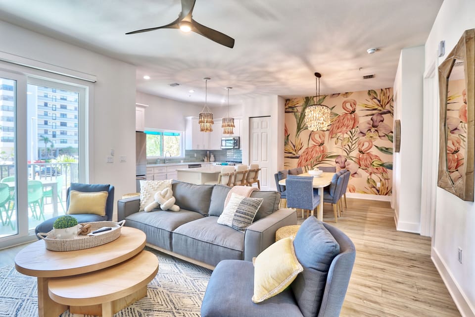 Spacious Living Area