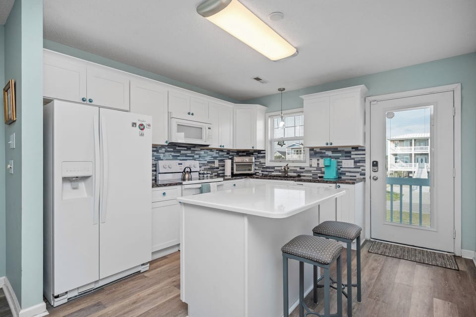 Kitchen - North