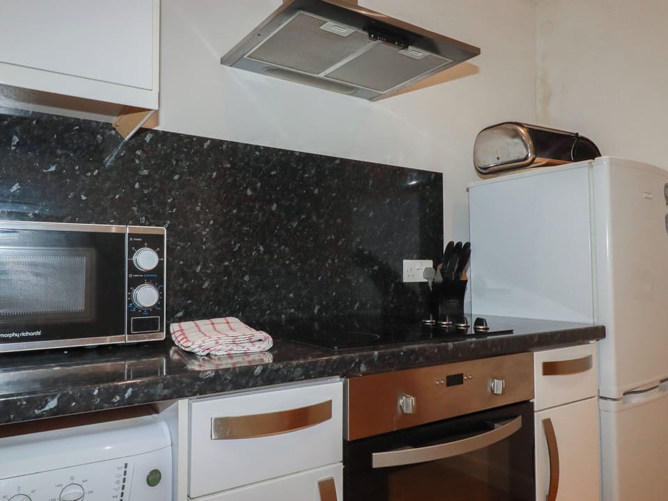 Fridge, microwave, dishwasher, toaster