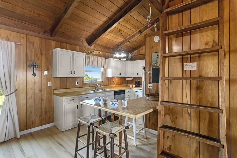 Top Level Kitchen