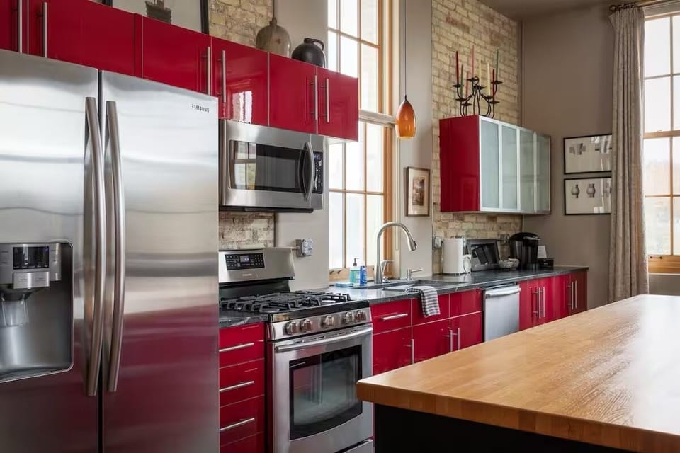 Updated, fully stocked kitchen