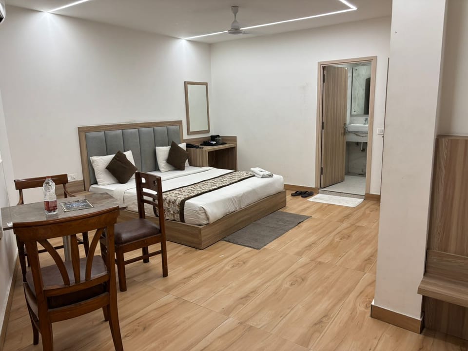 Basic Double Room | Free WiFi