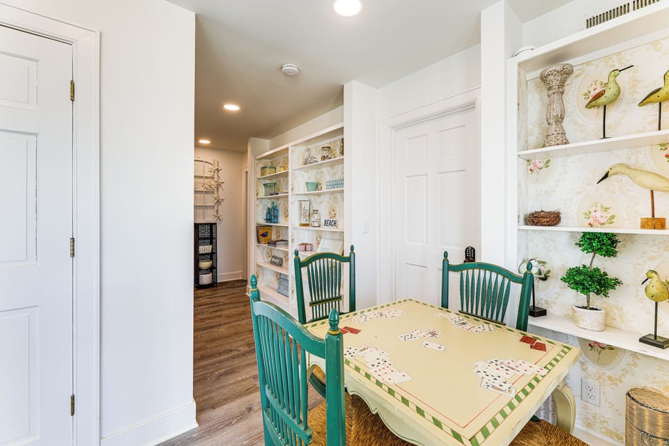 2nd-Floor Common Space | Card Table | Board Games