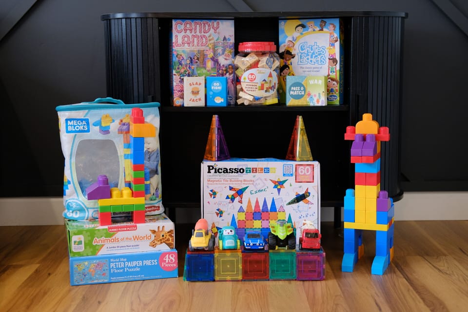 Misc kids toys, games, puzzles, books, etc.