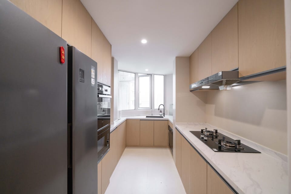 Comfort Apartment, City View | Private kitchen