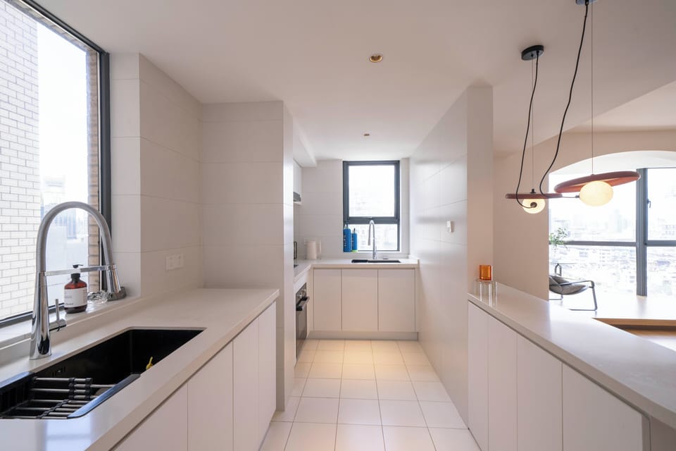 Apartment, City View | Private kitchen