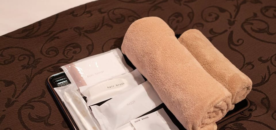 Bathroom amenities