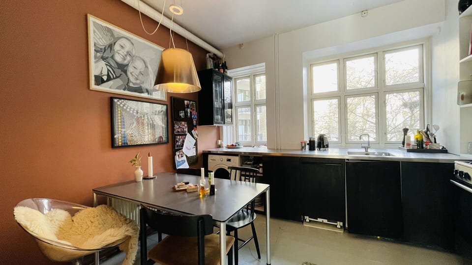 Dining Room, Kitchen