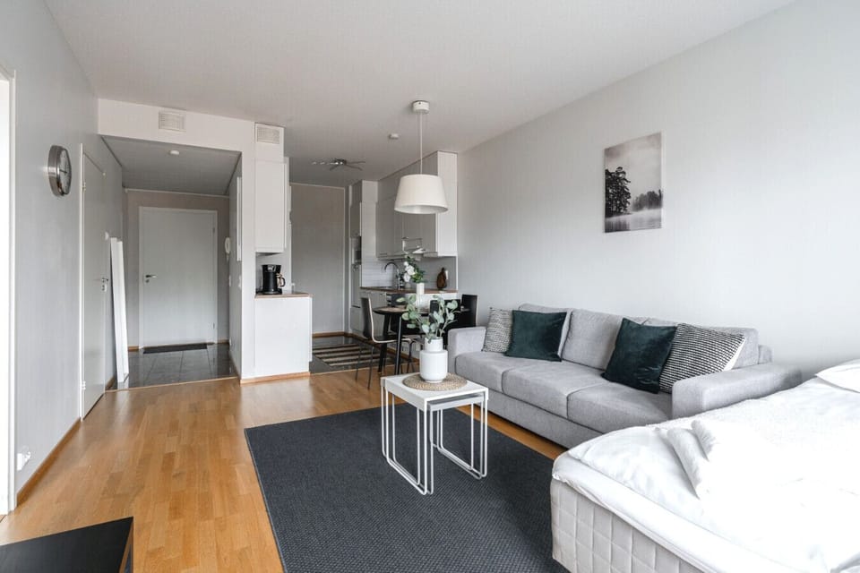 This apartment is located in historical Tampella neighborhood close to the Tampere downtown as well as Lake Näsijärvi. The apartment is a one-bedroom apartment and there is a private sauna and a glazed balcony for you to use. When renting this apartment y