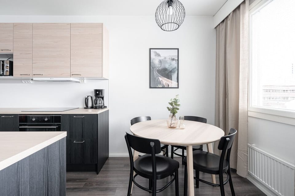 You will find all the essential cookware and appliances needed to feel right at home, whether you are brewing morning coffee or cooking a full meal.