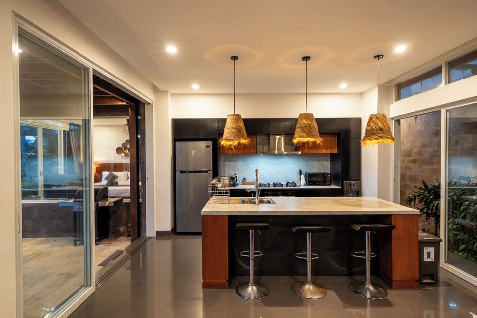 Luxury Villa | Private kitchen | Electric kettle