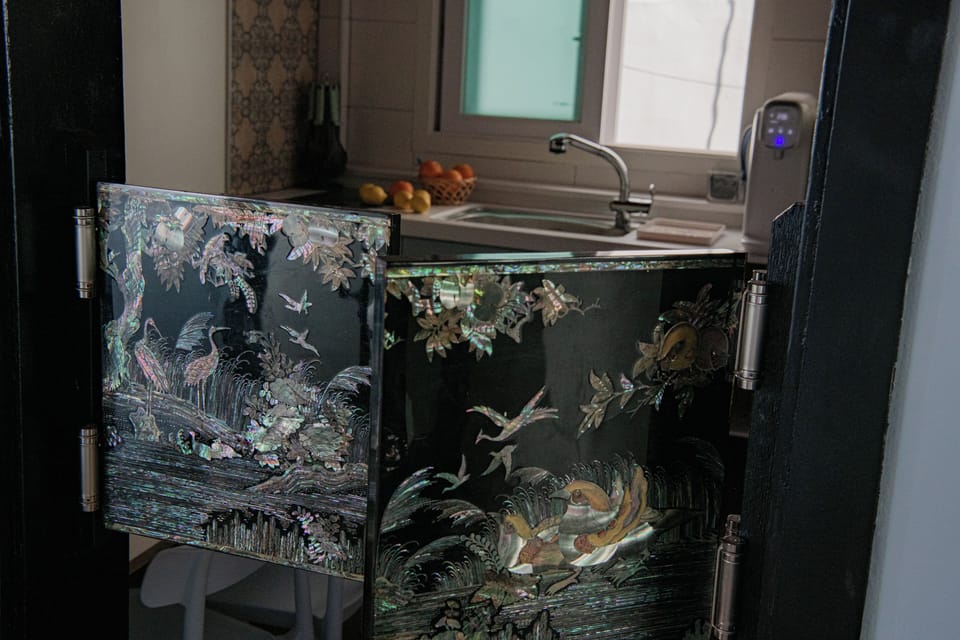 Quadruple Room | Private kitchen | Microwave