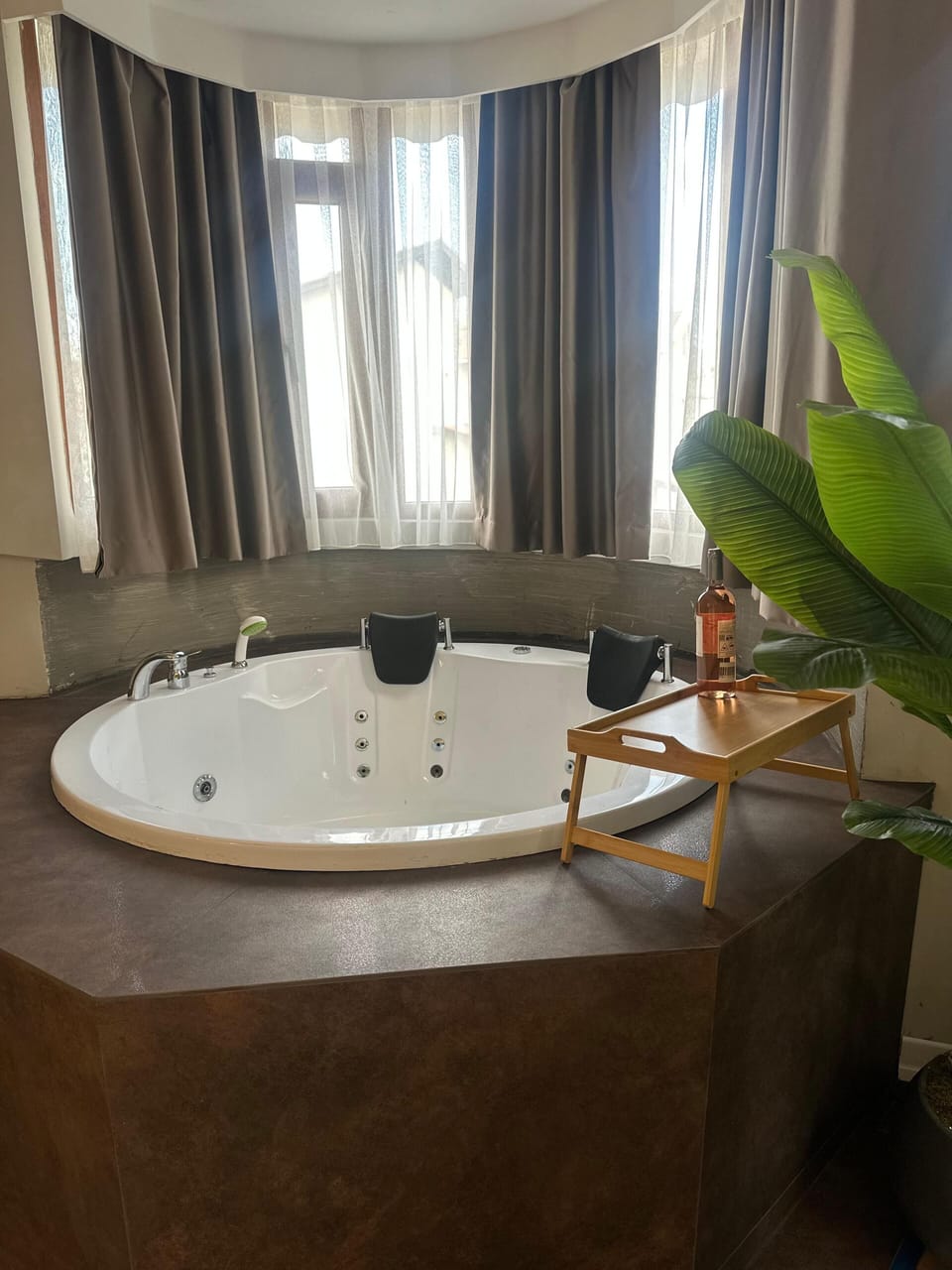 Panoramic Double Room, 1 Bedroom, City View | Bathroom | Shower, rainfall showerhead, hair dryer, slippers