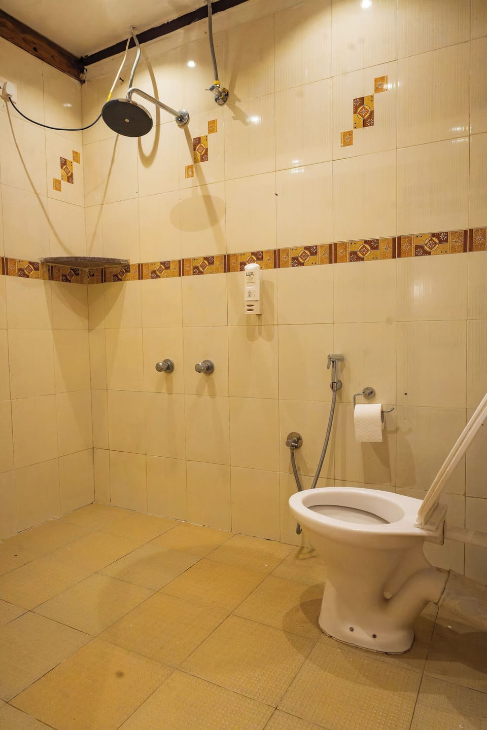 Double or Twin Room, Bay View | Bathroom | Shower, free toiletries, hair dryer, towels