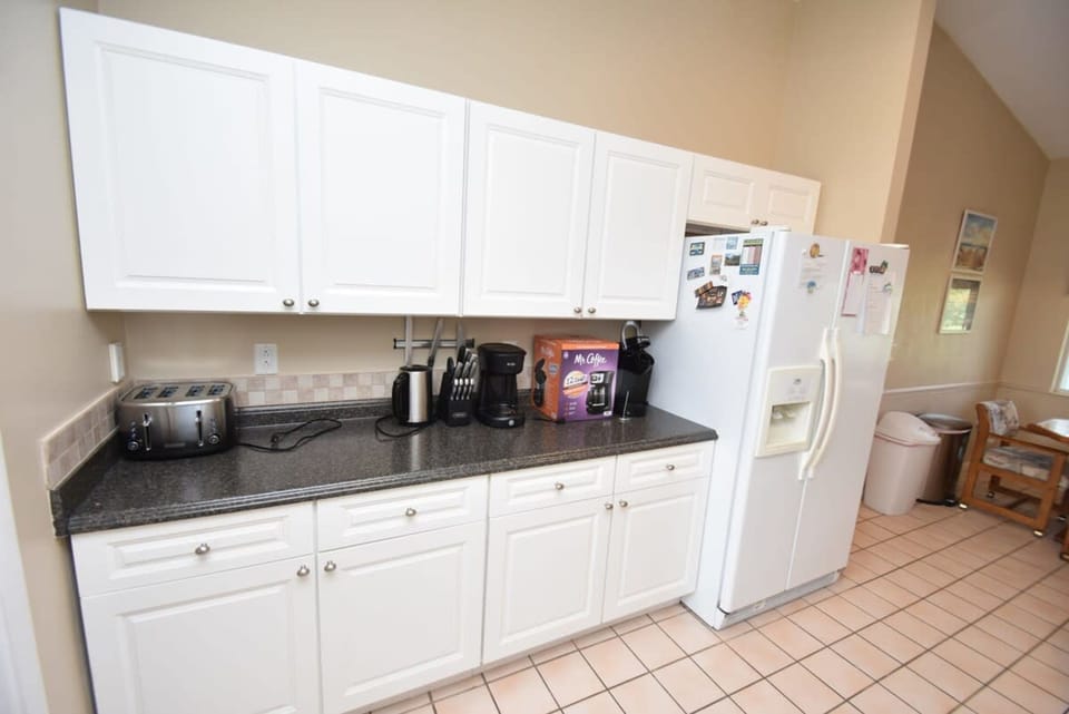 House | 3 bedrooms, high-speed internet
