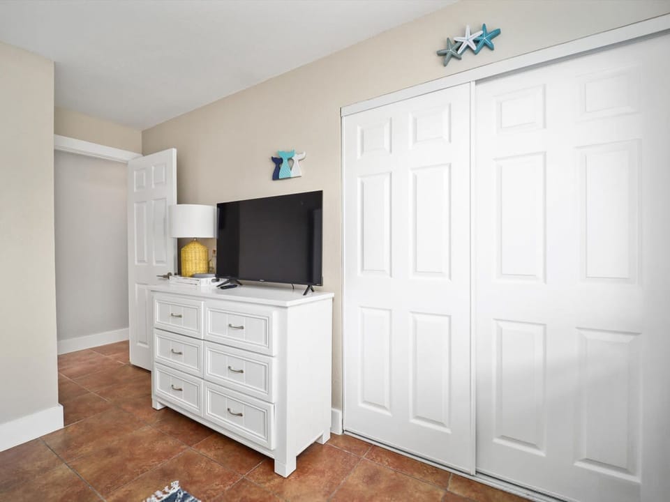 House | 4 bedrooms, high-speed internet