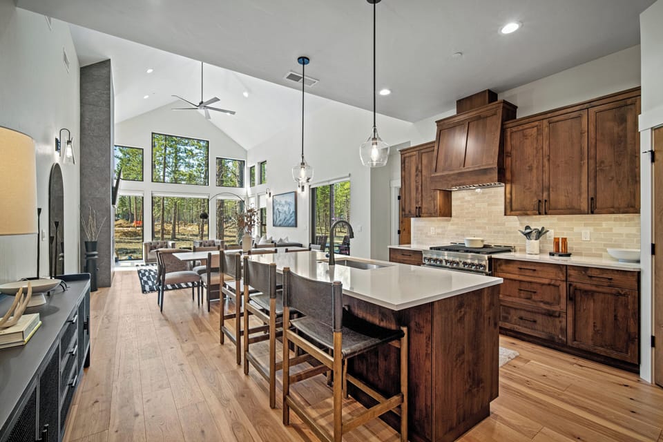 18197 Forestbrook-07