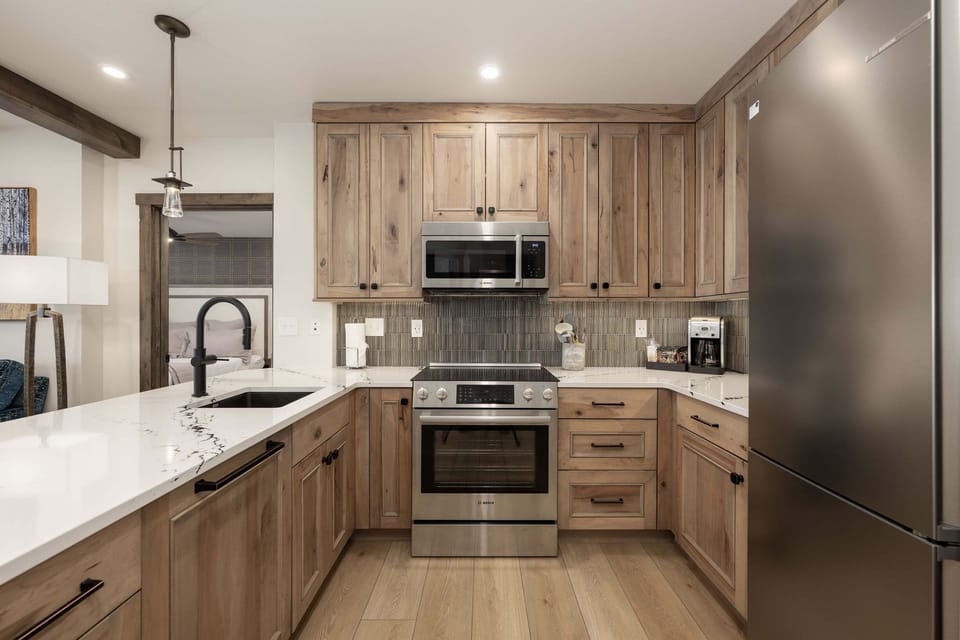Condo, 2 Bedrooms | Private kitchen | Coffee/tea maker, fridge, oven, toaster