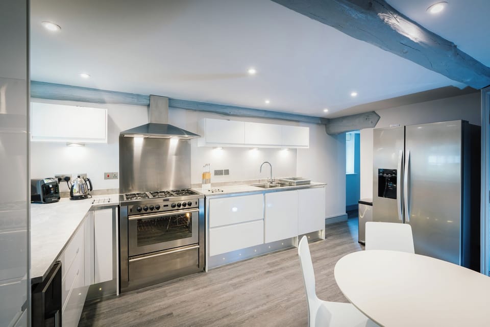 Fridge, dishwasher, electric kettle, toaster