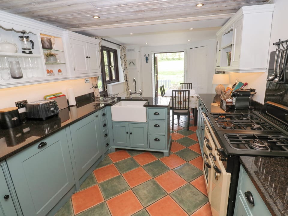 Fridge, dishwasher, electric kettle, toaster