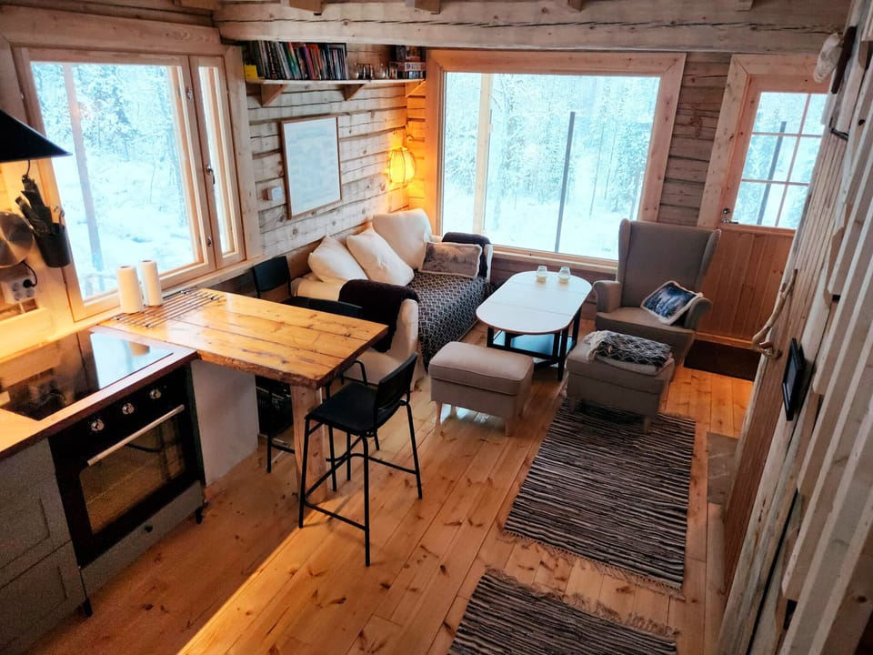 Panoramic Cabin, River View | Interior