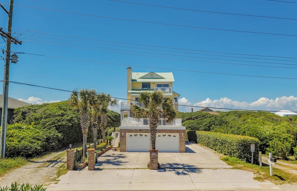 2717 S Shore Dr (Oceanside Manor - Low Tide [Int Ext]) - watermarked-51
