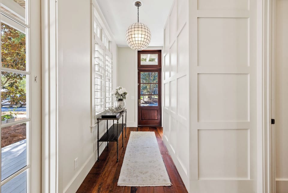 Mermaid Manor Enterance