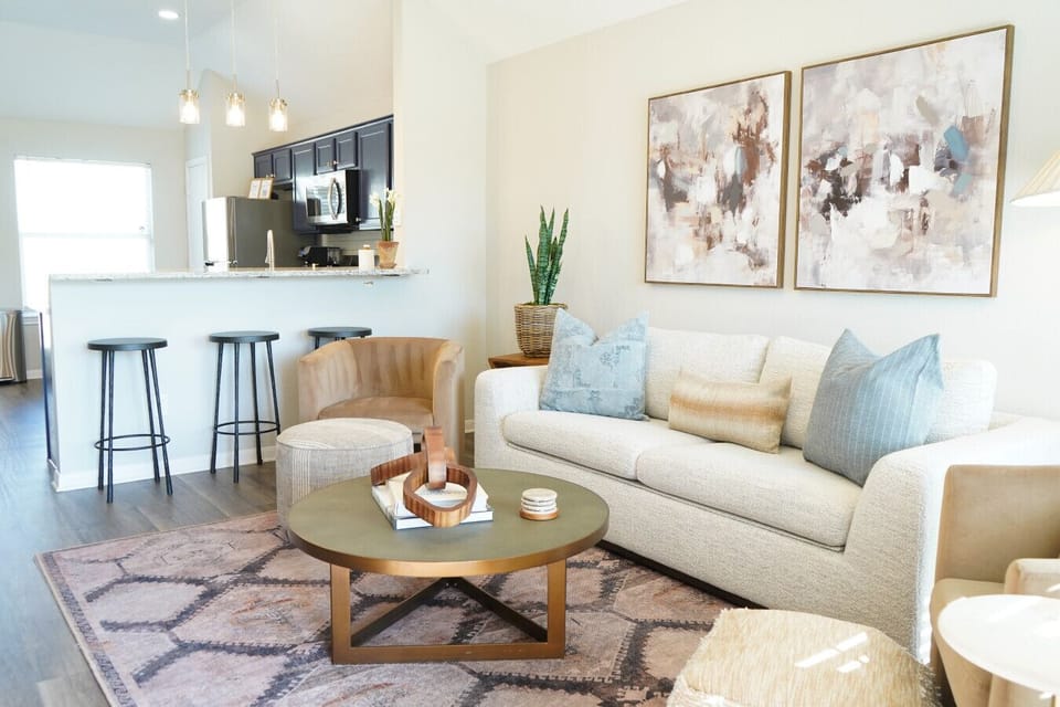 House 1: Living Room