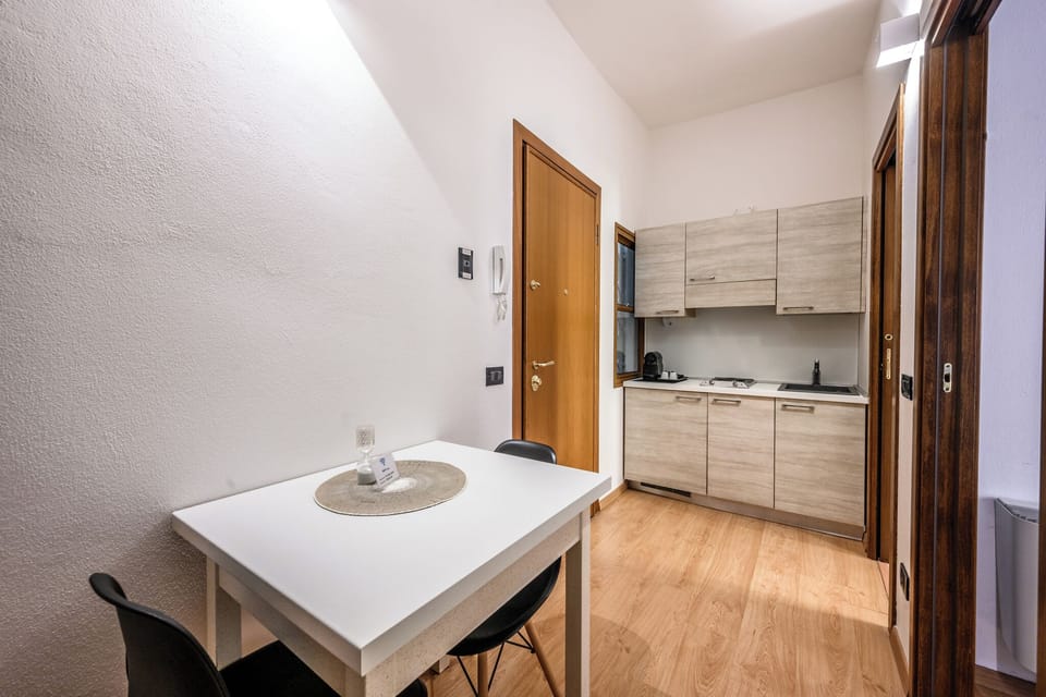Comfort Apartment | Living area | Flat-screen TV