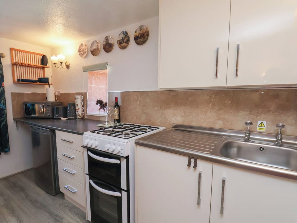 Cottage | Interior