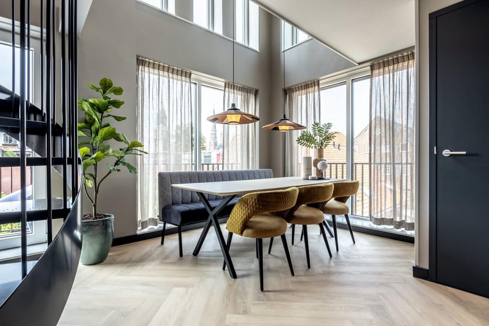 Apartment | Dining