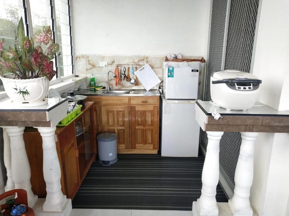 Double or Twin Room, Sea View | Desk, laptop workspace, blackout drapes, soundproofing