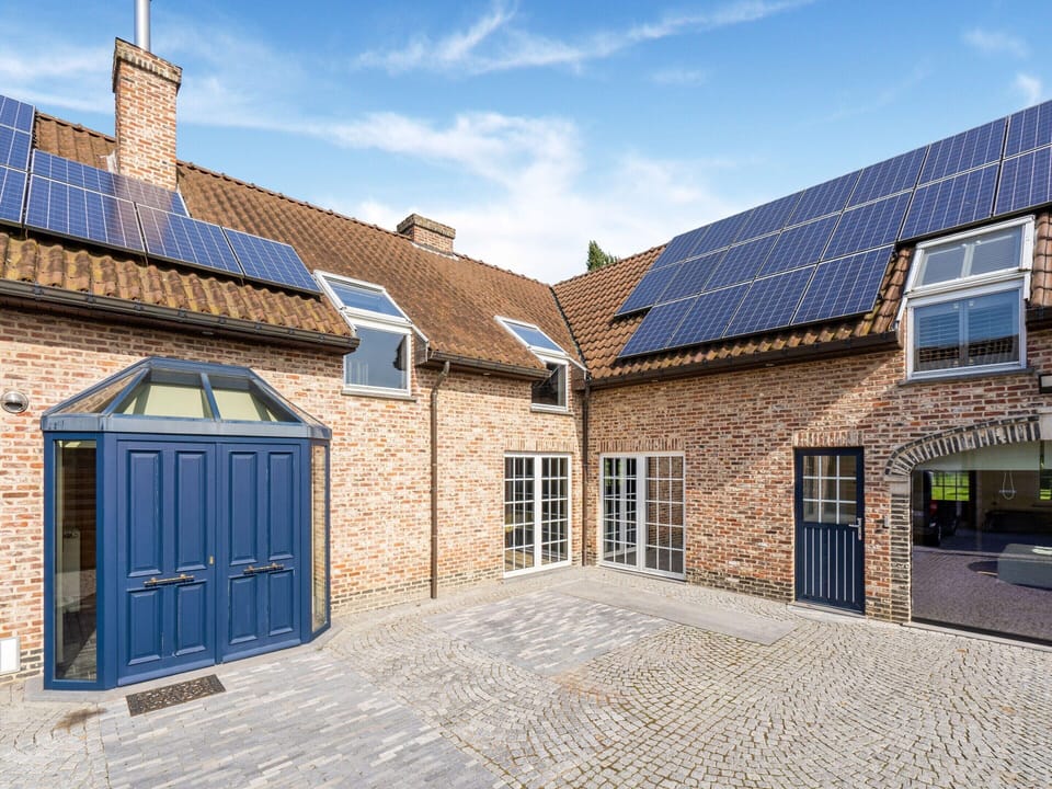 House | Exterior