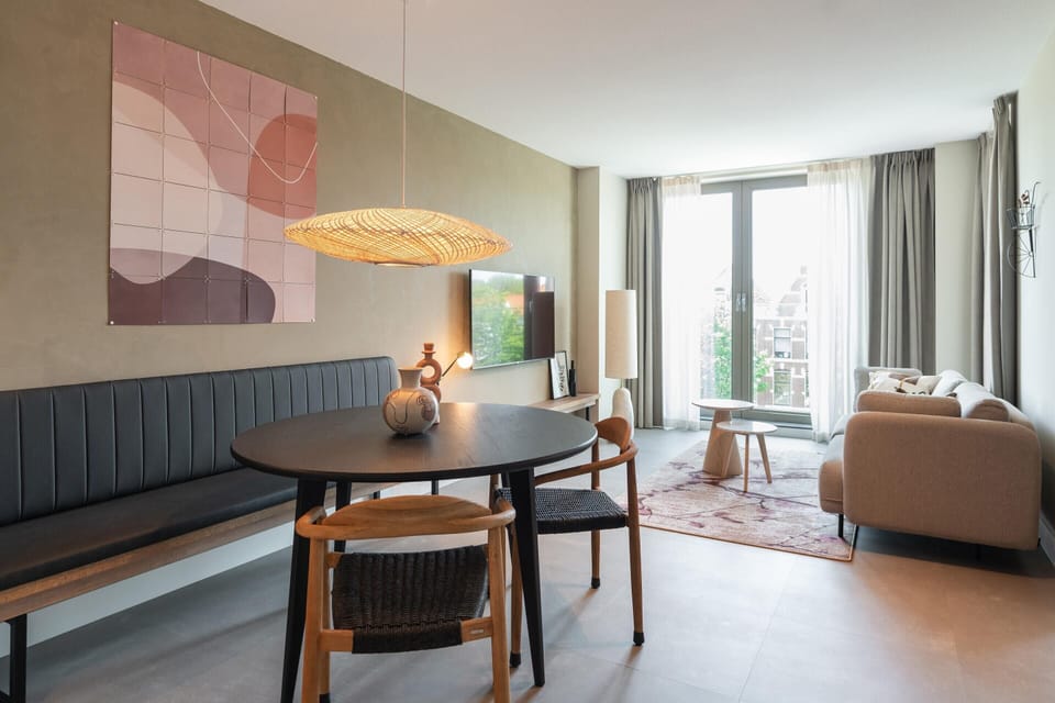 Apartment | Dining