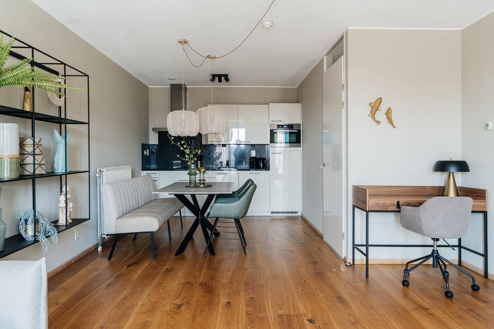 Apartment | Dining